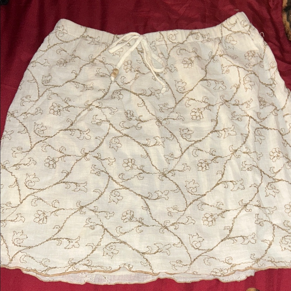 Elegant Cream Floral Embroidered Skirt